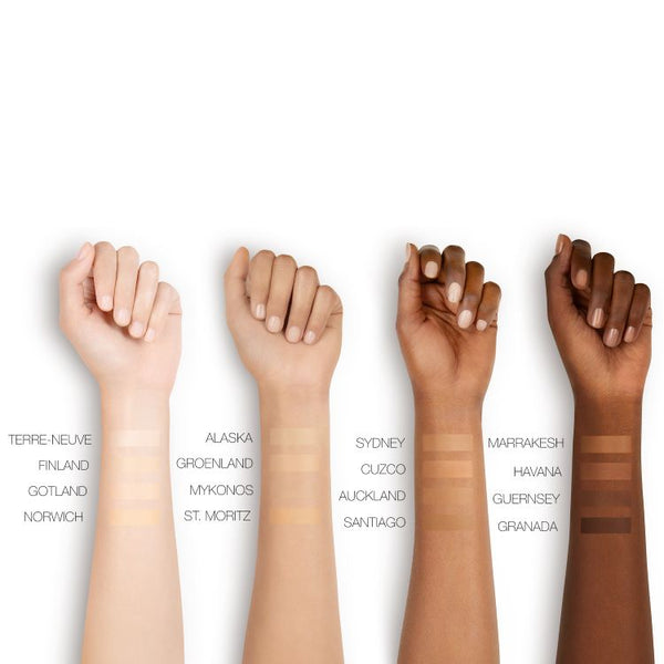PURE RADIANT TINTED MOISTURIZER FINLAND