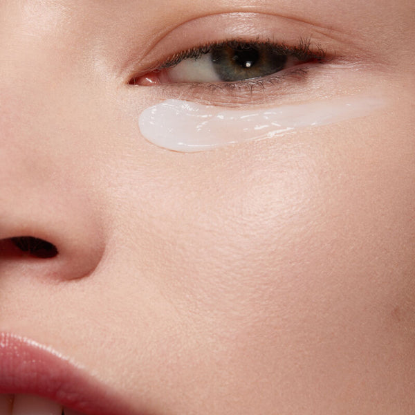 LIGHT REFLECTING EYE AND LASH GEL