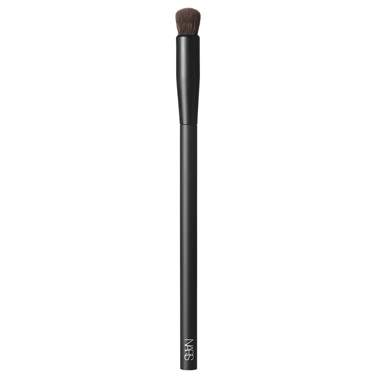 #11 SOFT MATTE CONCEALER BRUSH